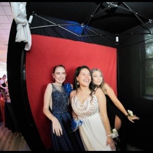 Meet your Posher, Raphaella